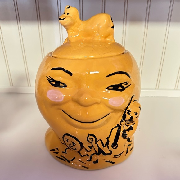 Vintage Brush McCoy The Cow Jumped Over the Moon marigold cookie jar RARE COLOR - Picture 1 of 8